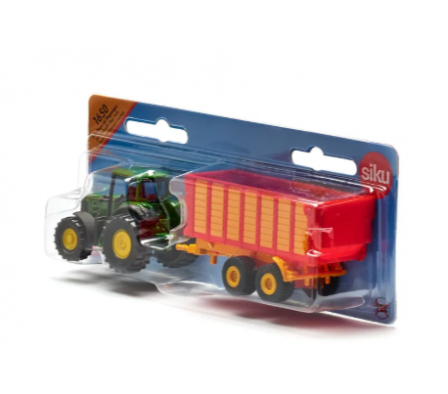 Claas tractor with silage trailer