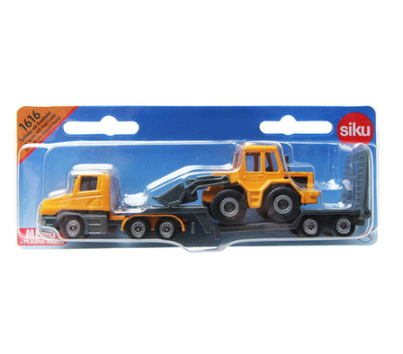 Low loader with front loader